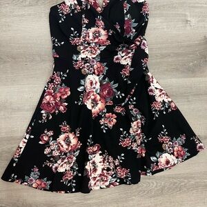 Francesca's Collections Pink and Black Dress